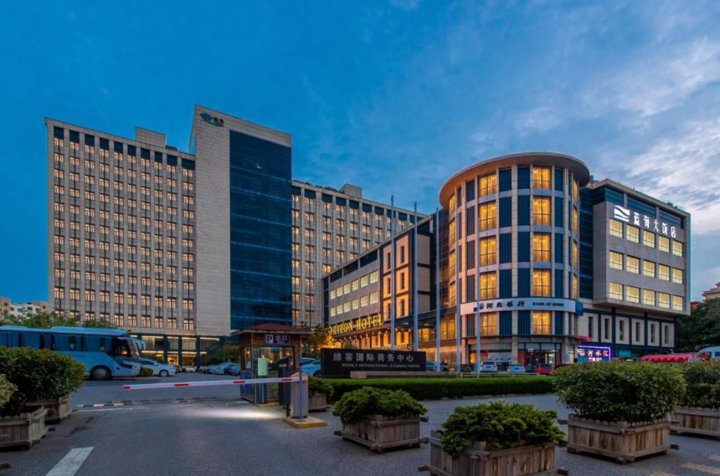 Qingdao Blue Horizon Hotel Licang Экстерьер фото