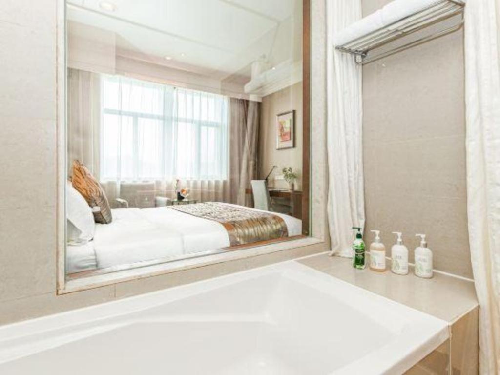 Qingdao Blue Horizon Hotel Licang Экстерьер фото