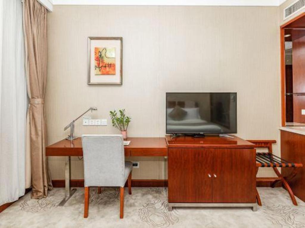 Qingdao Blue Horizon Hotel Licang Экстерьер фото