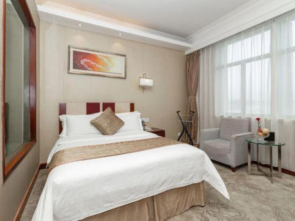 Qingdao Blue Horizon Hotel Licang Экстерьер фото