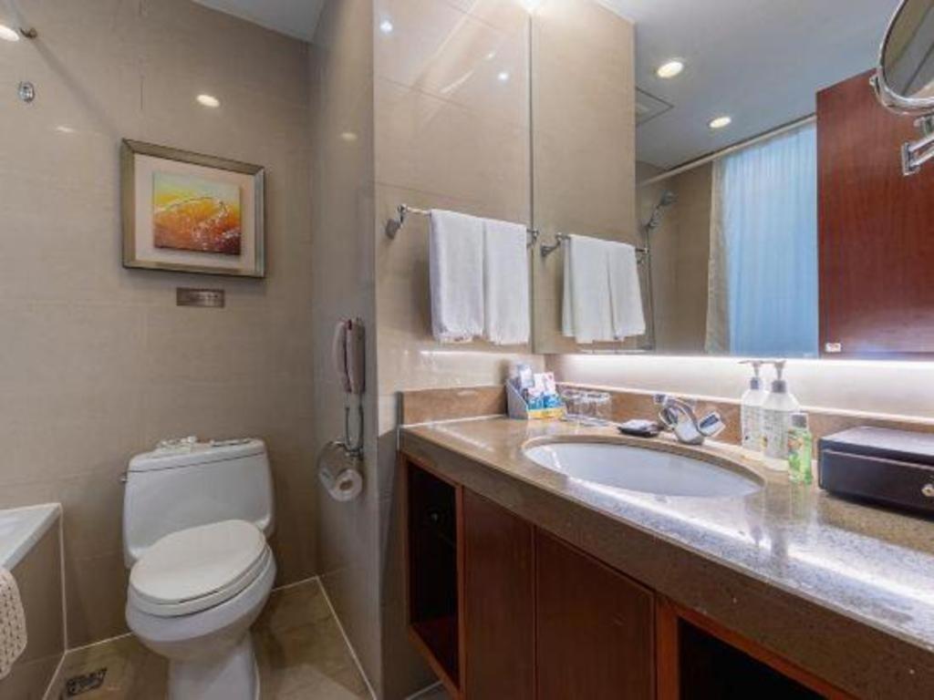 Qingdao Blue Horizon Hotel Licang Экстерьер фото