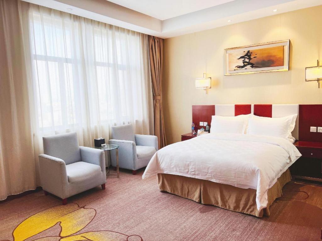 Qingdao Blue Horizon Hotel Licang Экстерьер фото