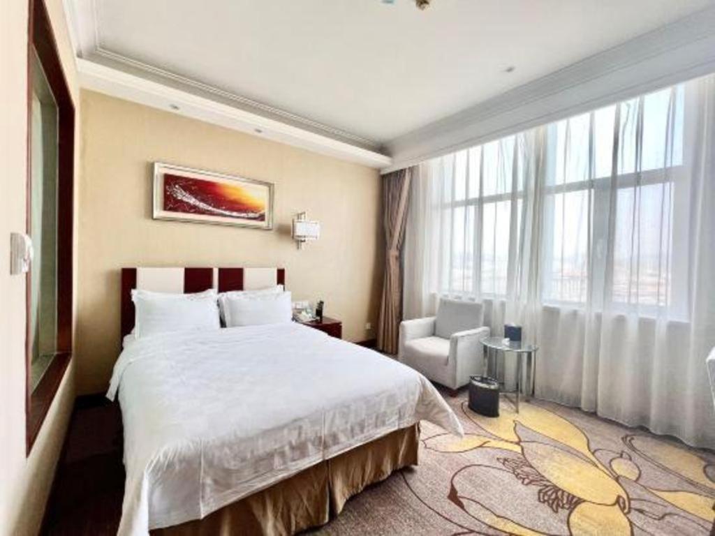 Qingdao Blue Horizon Hotel Licang Экстерьер фото