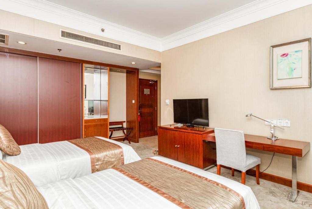 Qingdao Blue Horizon Hotel Licang Экстерьер фото